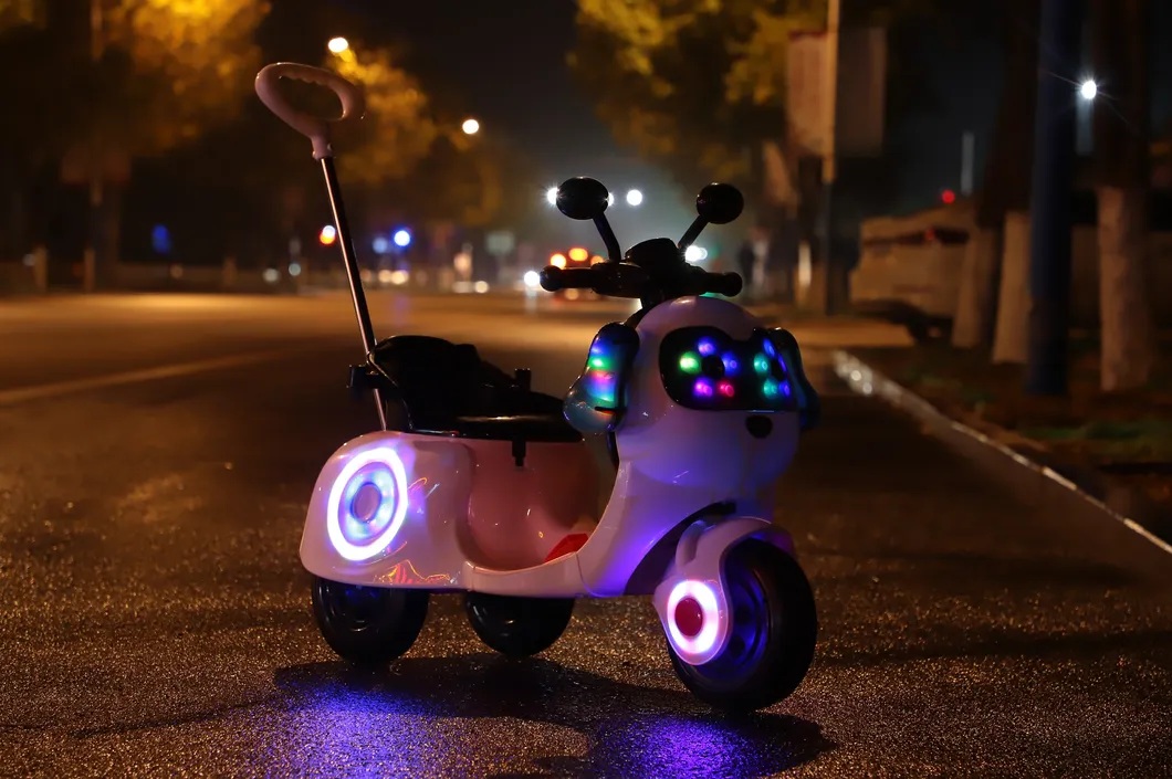 2020 The Latest Children′s Electric Bicycle Baby Electric Toy Motorcycle Can Ride and Sit in The Baby Carriage