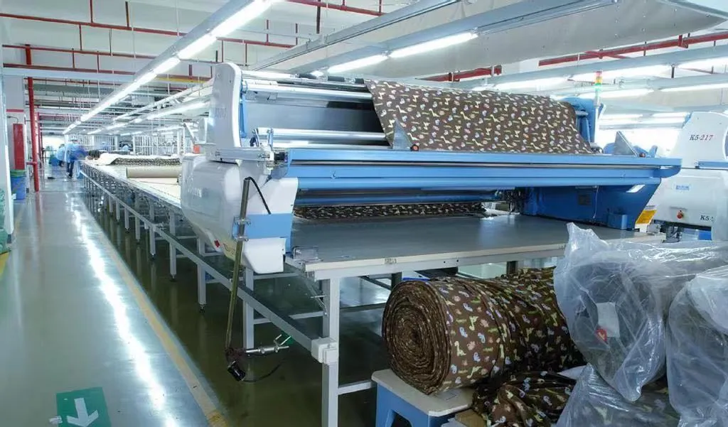 Factory Custom Design Plush Stuffed Toy Cartoon Cute Lying Dog Plush Toy with Bone Kids Play