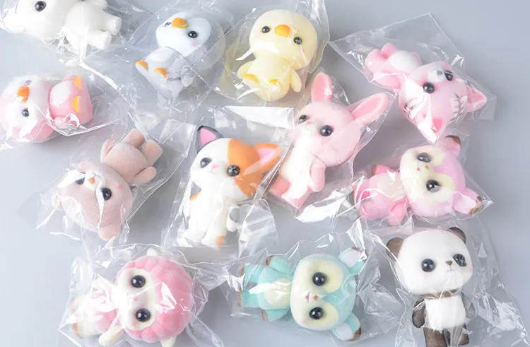 Factory Hot Sale Hand Made Flocking Dolls Cute Mini Bear Doll Wholesale